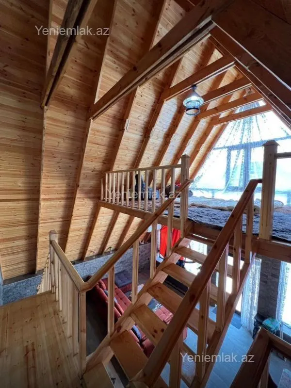 Satılır 5 otaqlı həyət evi 130 m²