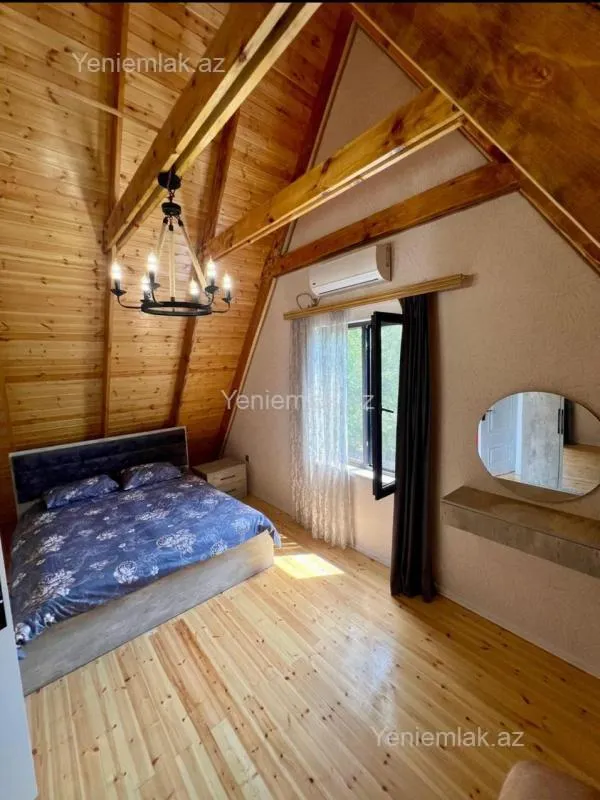 Satılır 5 otaqlı həyət evi 130 m²