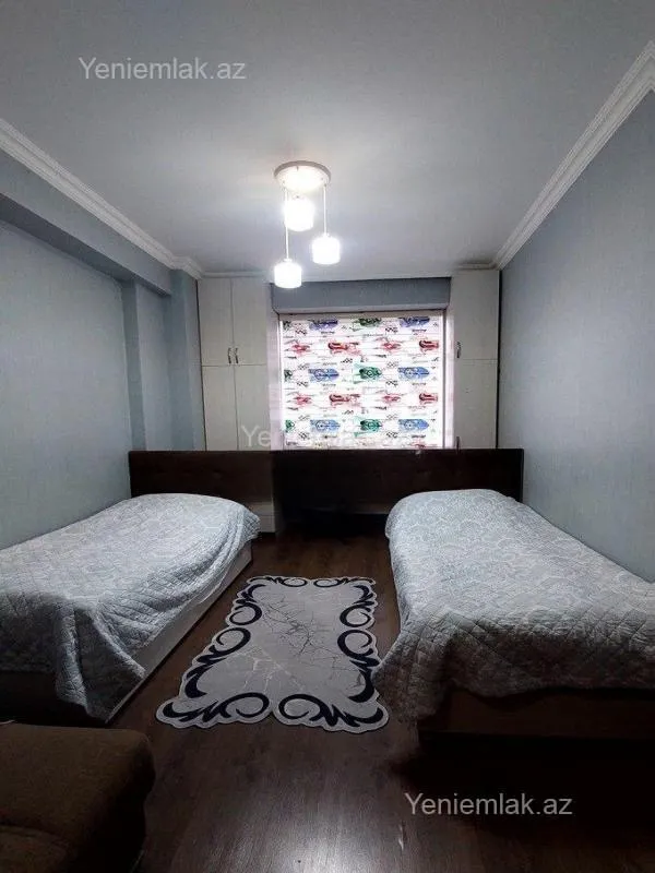 Satılır 3 otaqlı yeni tikili 85 m²