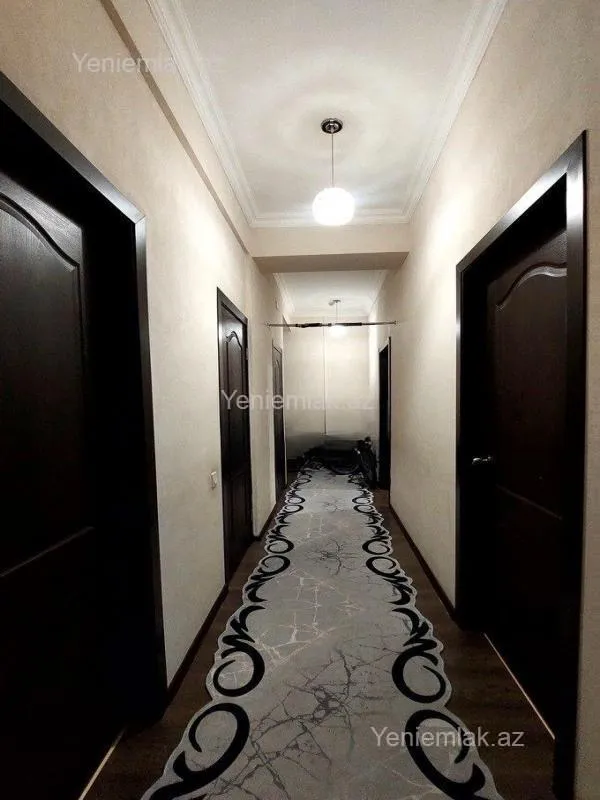 Satılır 3 otaqlı yeni tikili 85 m²