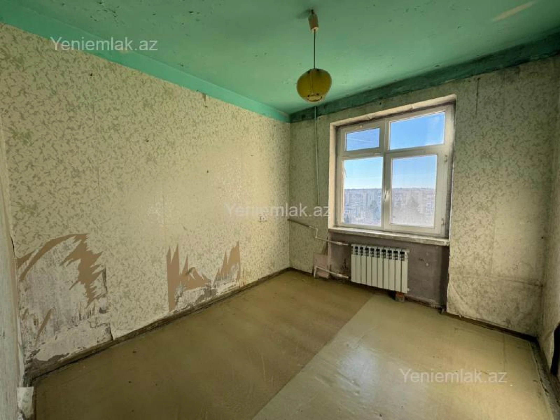 Satılır 4 otaqlı köhnə tikili 108 m²