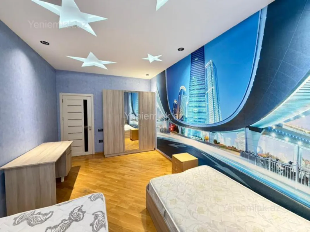 Satılır 3 otaqlı yeni tikili 110 m²