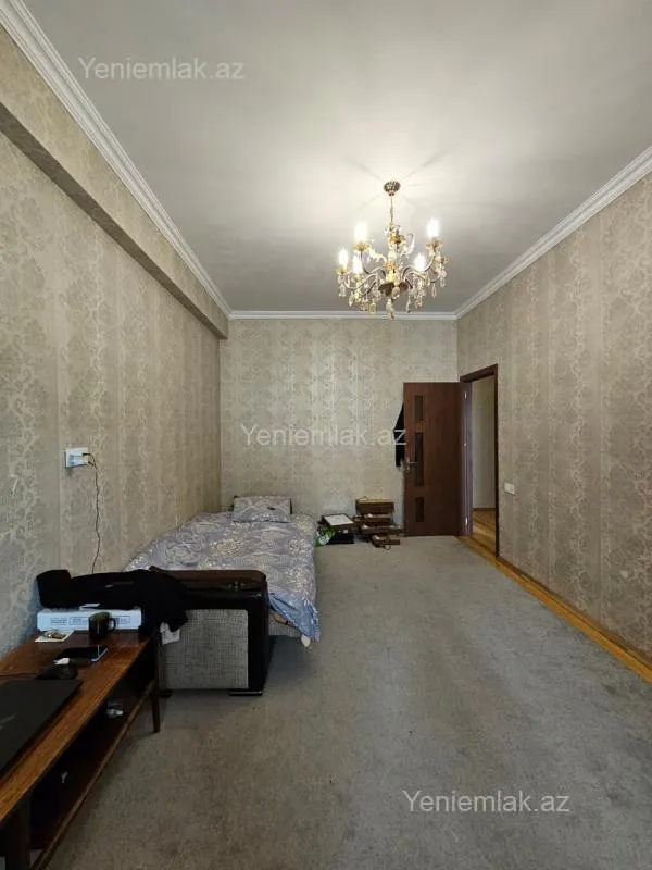 Satılır 2 otaqlı yeni tikili 70 m²