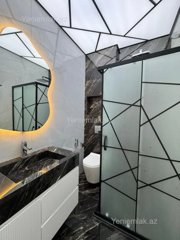 Satılır 3 otaqlı yeni tikili 115 m²