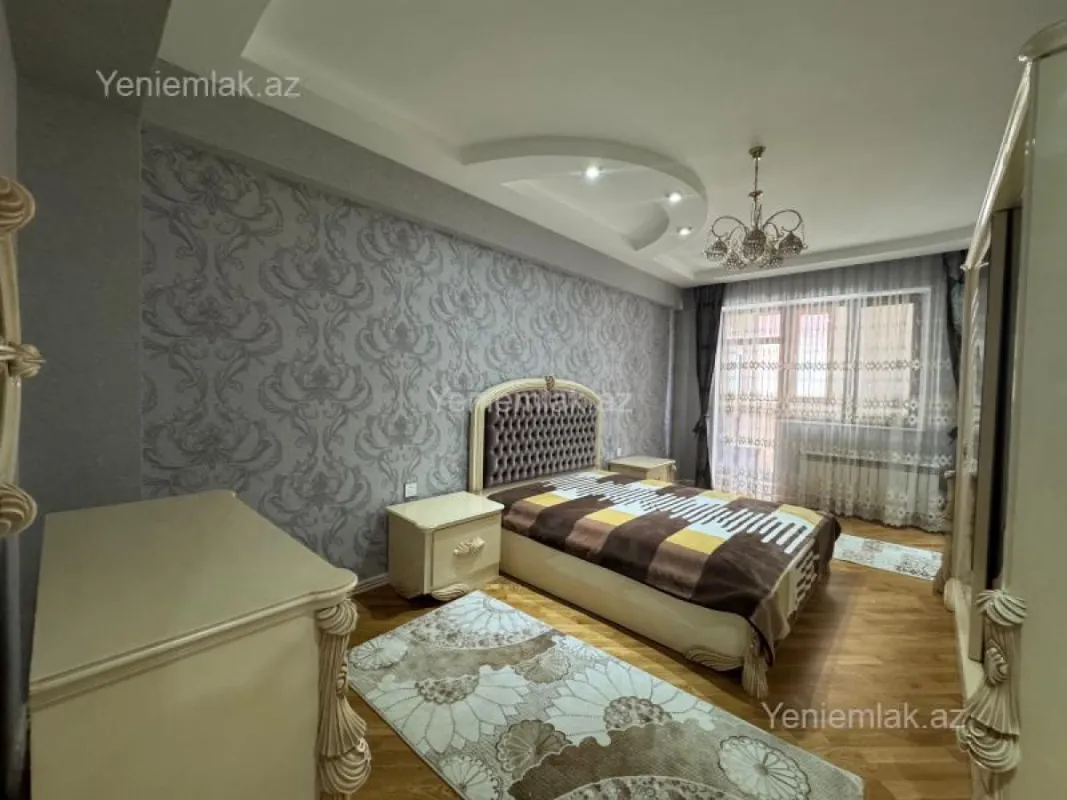 Satılır 3 otaqlı yeni tikili 140 m²