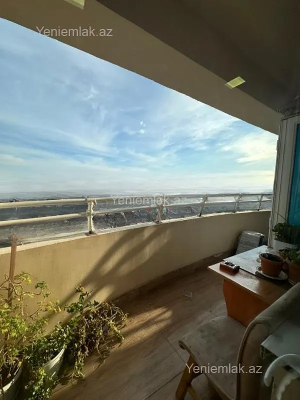 Satılır 3 otaqlı yeni tikili 136 m²