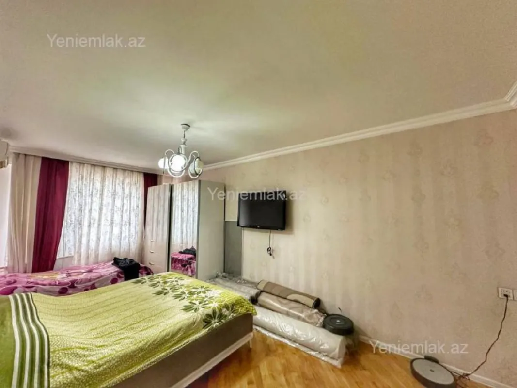 Satılır 3 otaqlı yeni tikili 136 m²