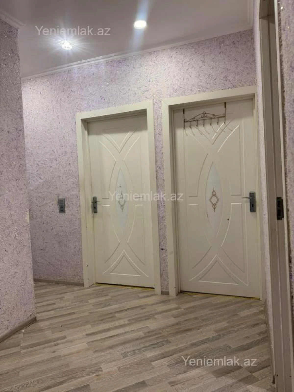 Satılır 3 otaqlı köhnə tikili 85 m²