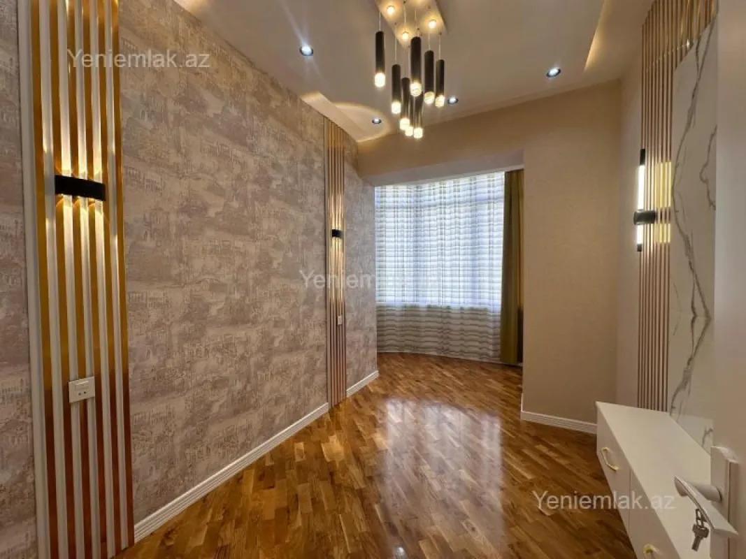 Satılır 4 otaqlı yeni tikili 142 m²
