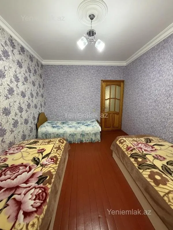 Satılır 3 otaqlı köhnə tikili 80 m²