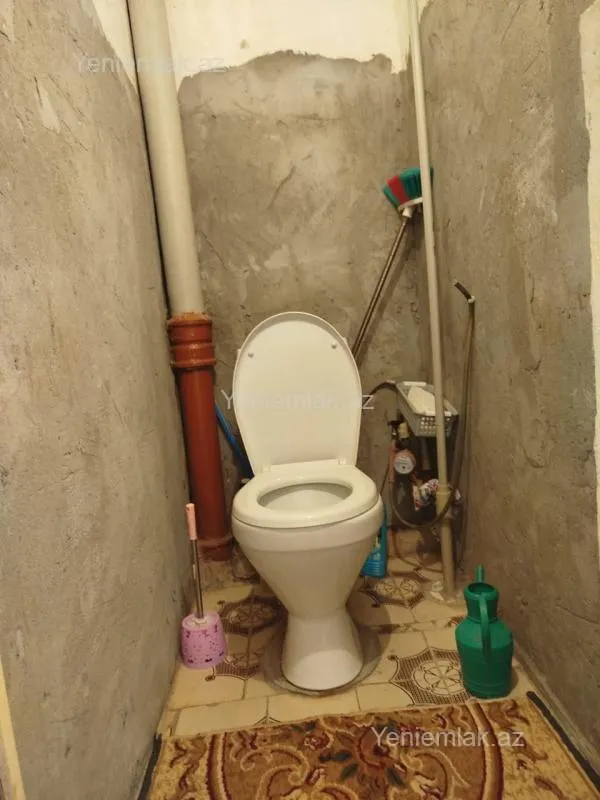 Satılır 2 otaqlı köhnə tikili 54 m²