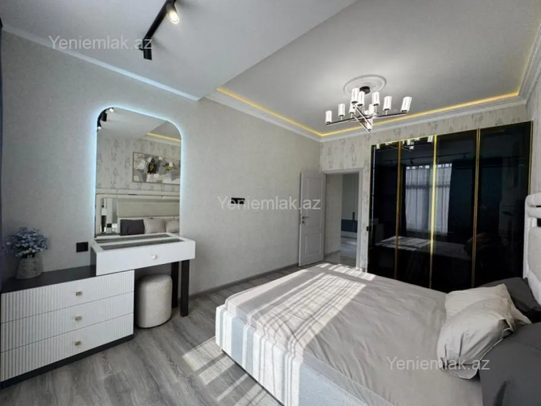 Satılır 2 otaqlı yeni tikili 85 m²