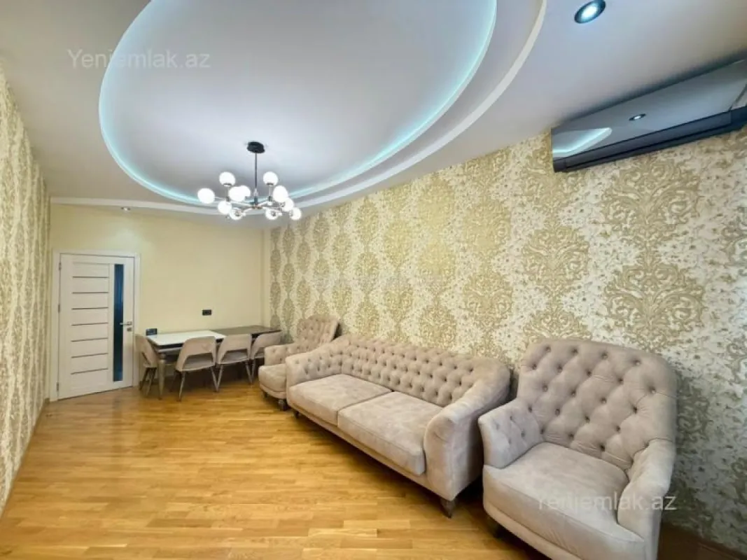 Satılır 3 otaqlı yeni tikili 110 m²