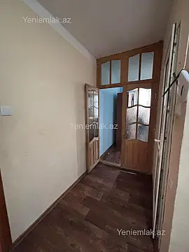 Satılır 1 otaqlı köhnə tikili 36 m²