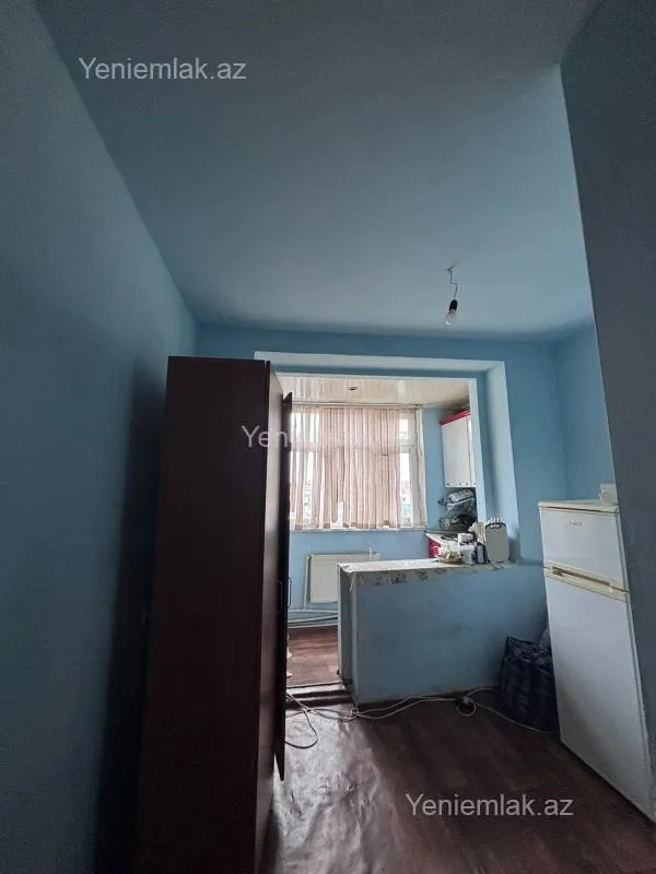 Satılır 1 otaqlı köhnə tikili 36 m²