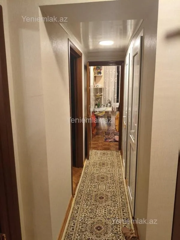 Satılır 3 otaqlı köhnə tikili 70 m²