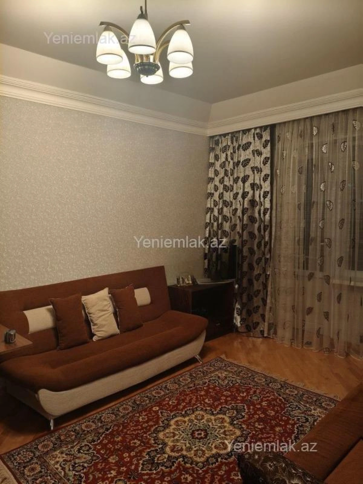 Satılır 3 otaqlı köhnə tikili 70 m²