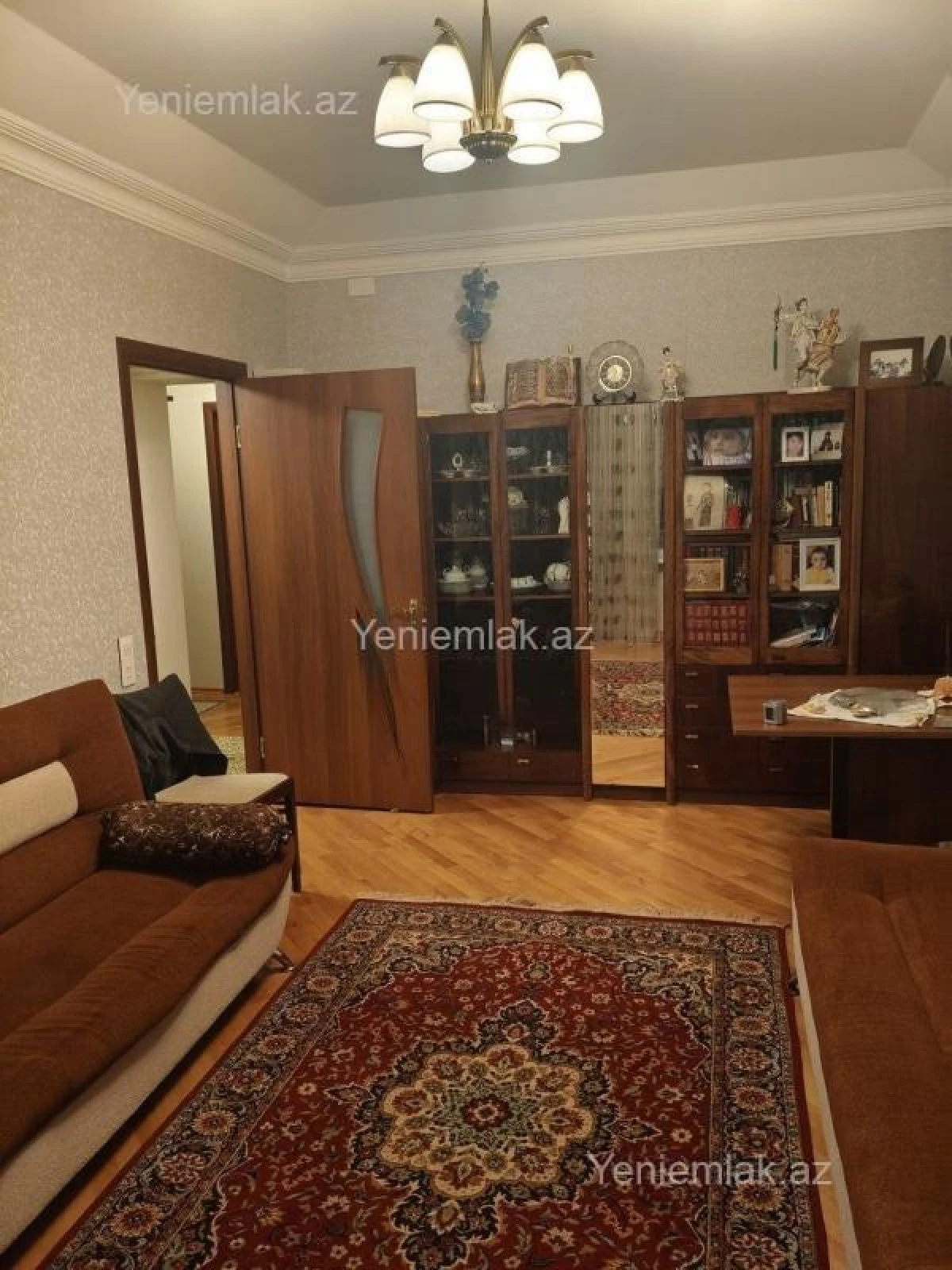 Satılır 3 otaqlı köhnə tikili 70 m²