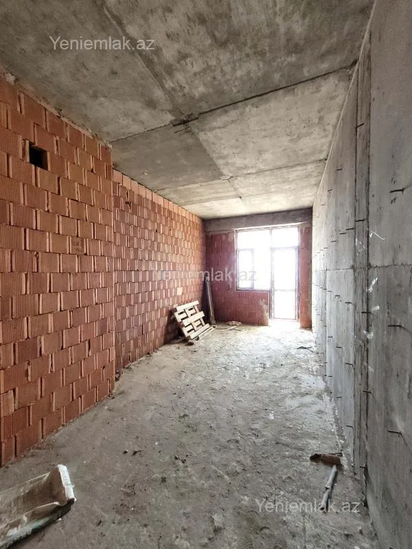 Satılır 2 otaqlı yeni tikili 106 m²