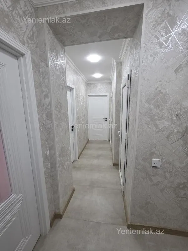 Satılır 3 otaqlı köhnə tikili 80 m²