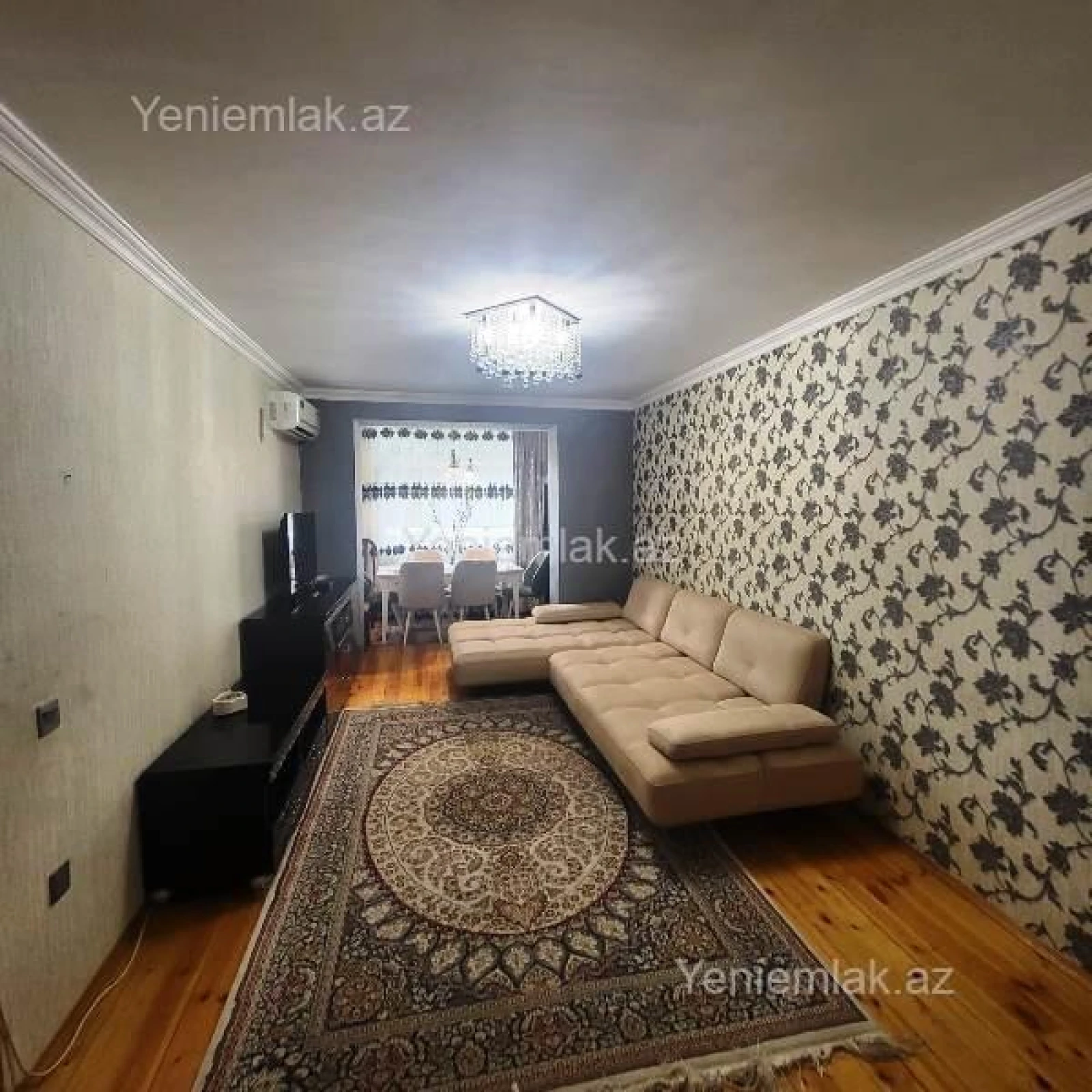 Satılır 2 otaqlı köhnə tikili 50 m²