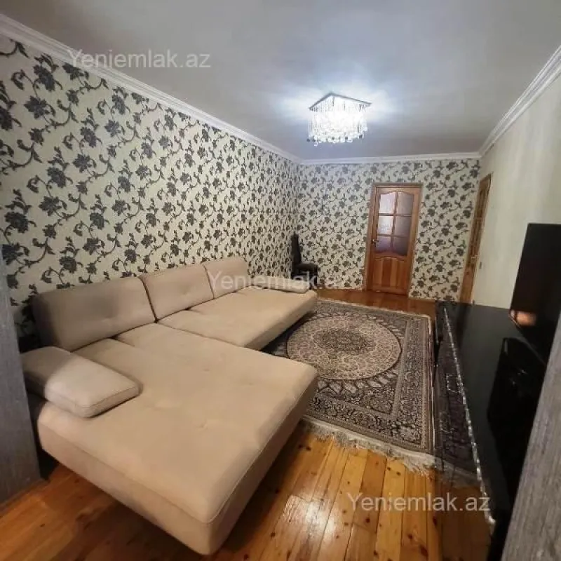 Satılır 2 otaqlı köhnə tikili 50 m²