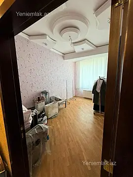 Satılır 3 otaqlı yeni tikili 120 m²