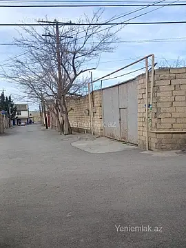 Satılır torpaq sahəsi — Xırdalan