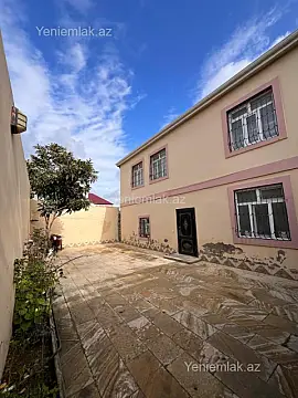 Satılır 7 otaqlı həyət evi 200 m²
