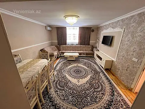 Satılır 7 otaqlı həyət evi 200 m²