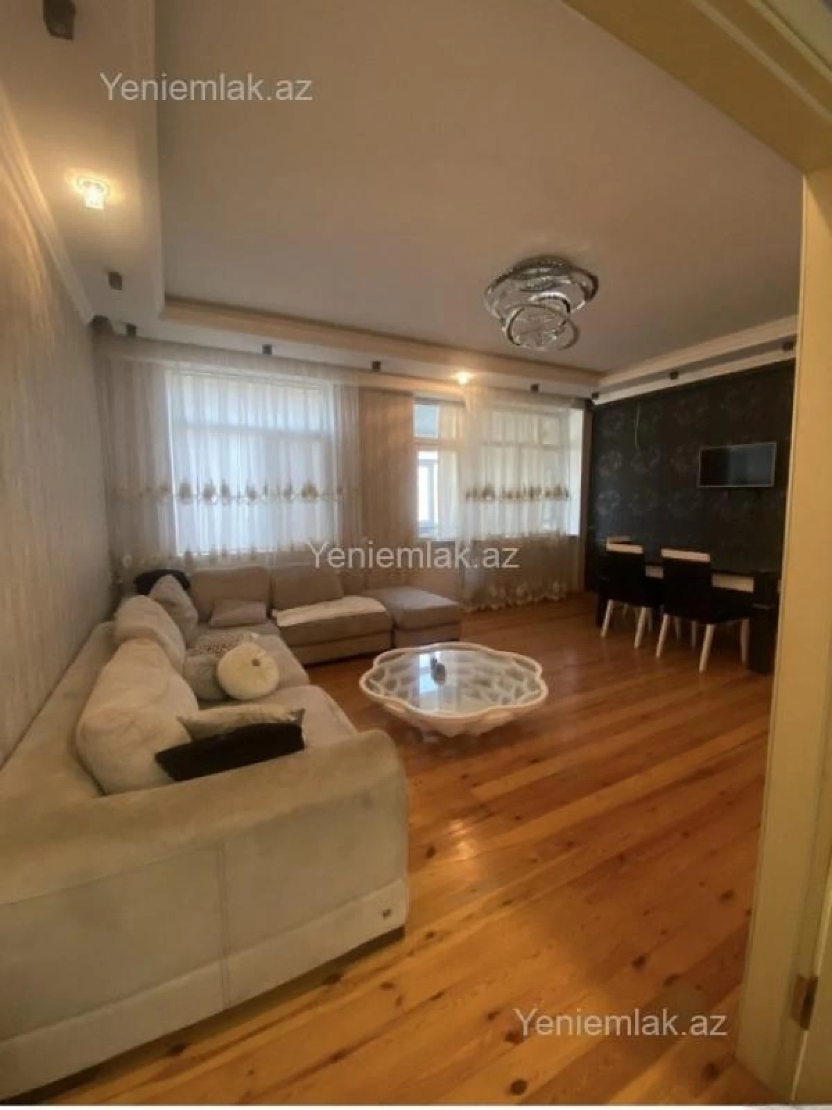 Satılır 4 otaqlı yeni tikili 140 m²