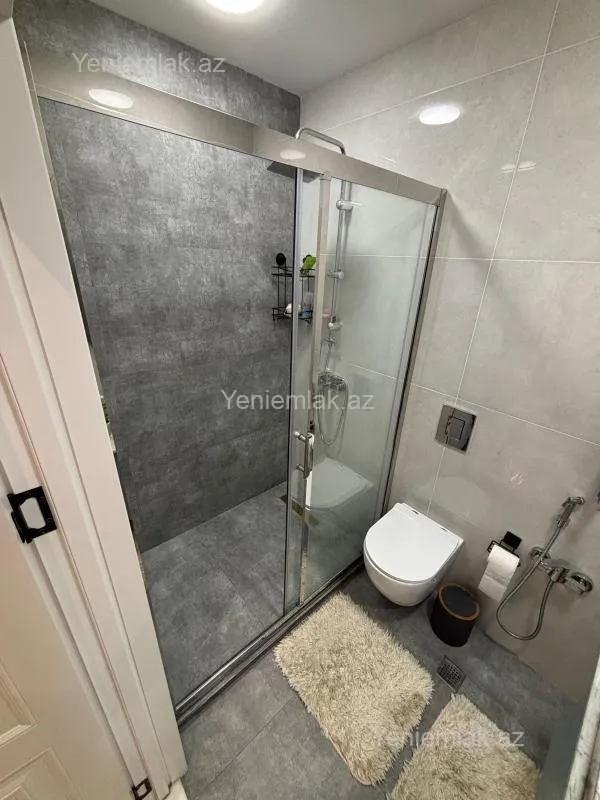 Satılır 3 otaqlı yeni tikili 98 m²