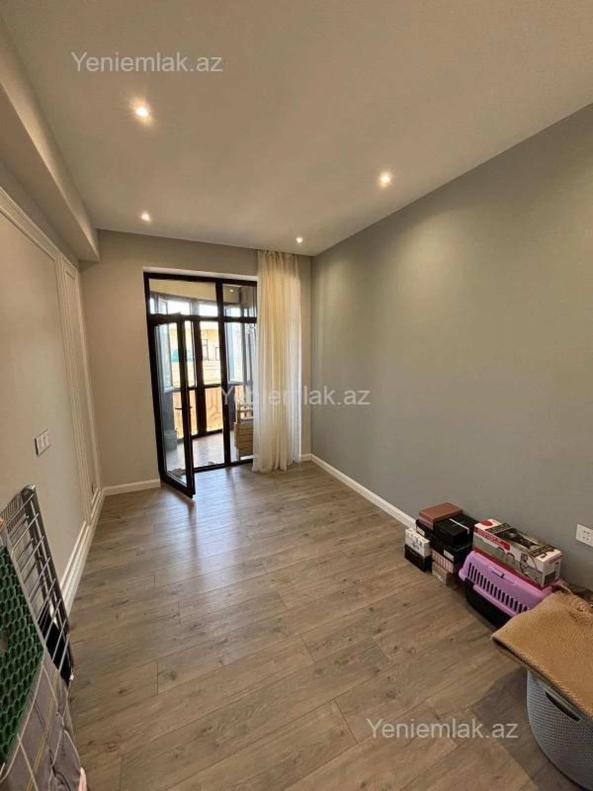 Satılır 3 otaqlı yeni tikili 98 m²