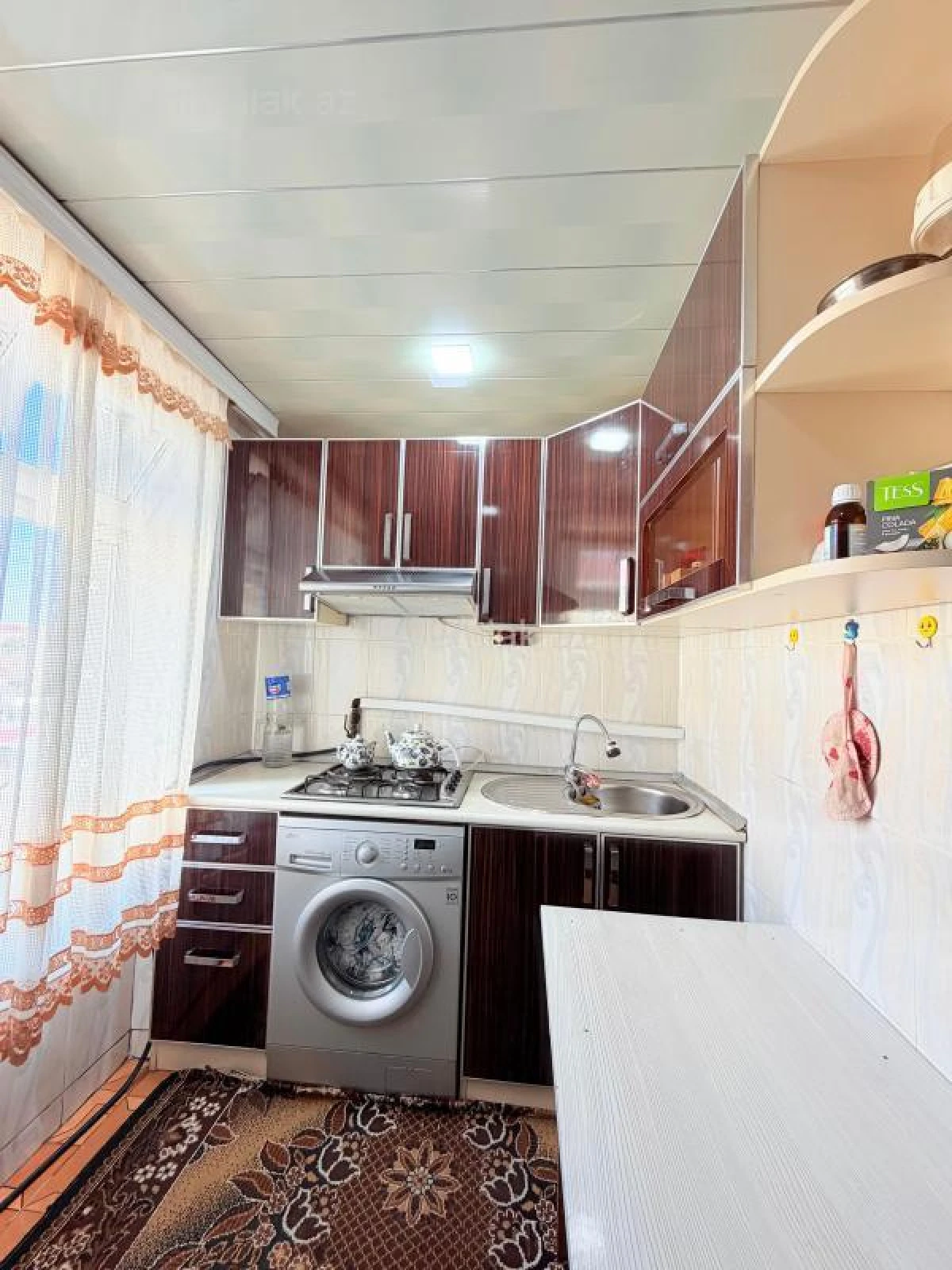 Satılır 3 otaqlı köhnə tikili 72 m²