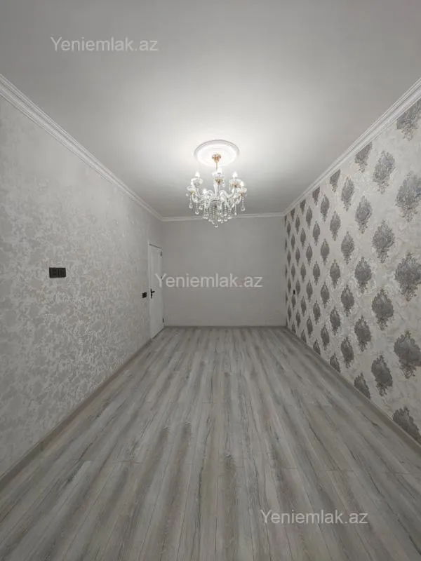 Satılır 3 otaqlı köhnə tikili 90 m²