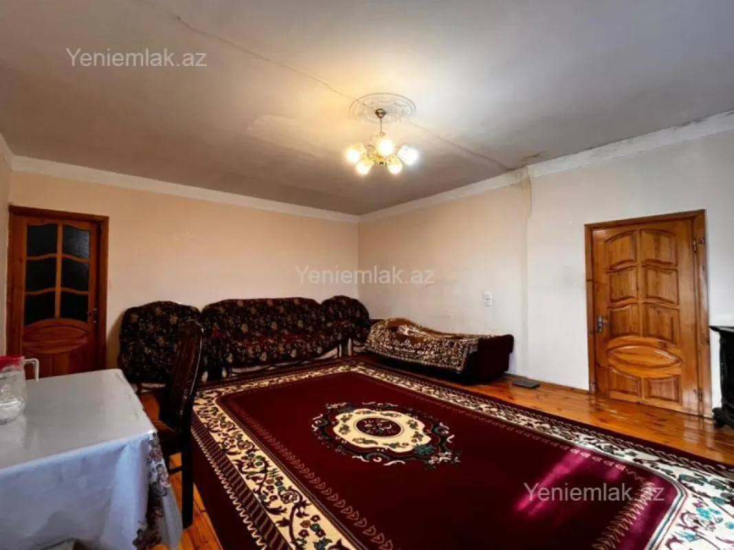 Satılır 3 otaqlı həyət evi 110 m²