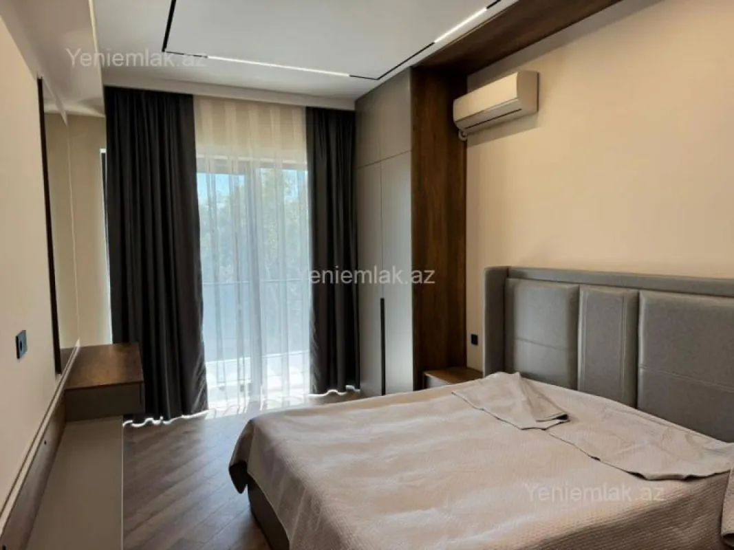 Satılır 2 otaqlı yeni tikili 110 m²