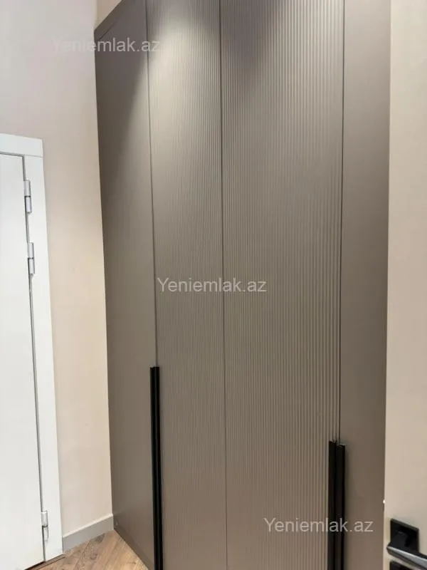 Satılır 2 otaqlı yeni tikili 110 m²