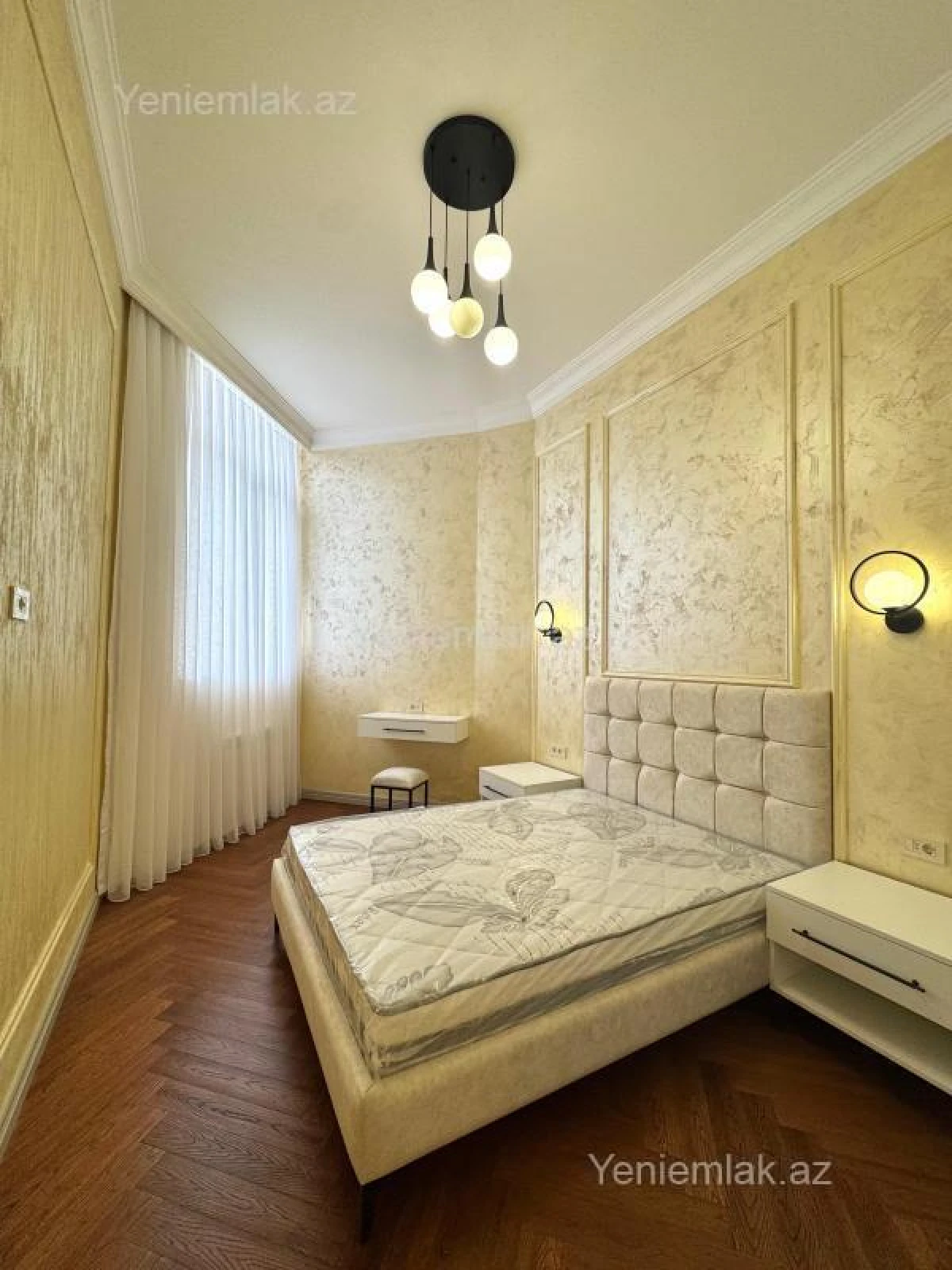 Satılır 3 otaqlı yeni tikili 140 m²