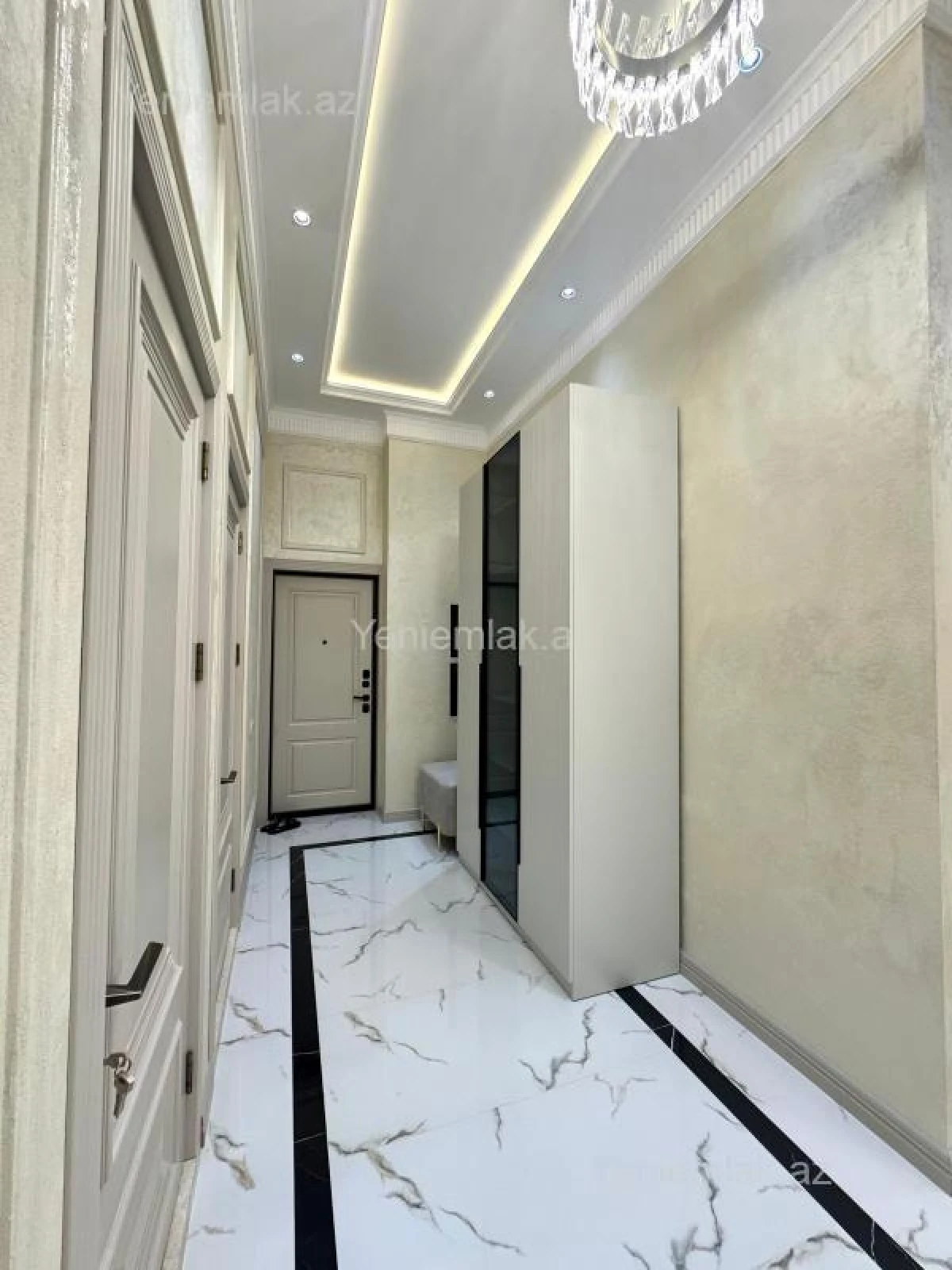 Satılır 3 otaqlı yeni tikili 140 m²