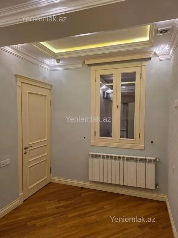 Satılır 3 otaqlı yeni tikili 110 m²