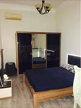 Satılır 2 otaqlı köhnə tikili 60 m²
