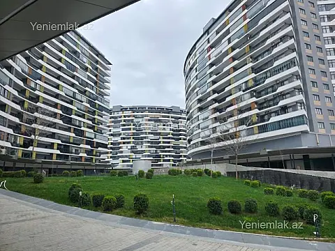 Satılır 2 otaqlı yeni tikili 123.7 m²