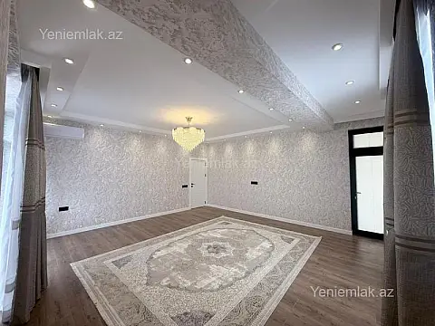 Satılır 3 otaqlı yeni tikili 100 m²