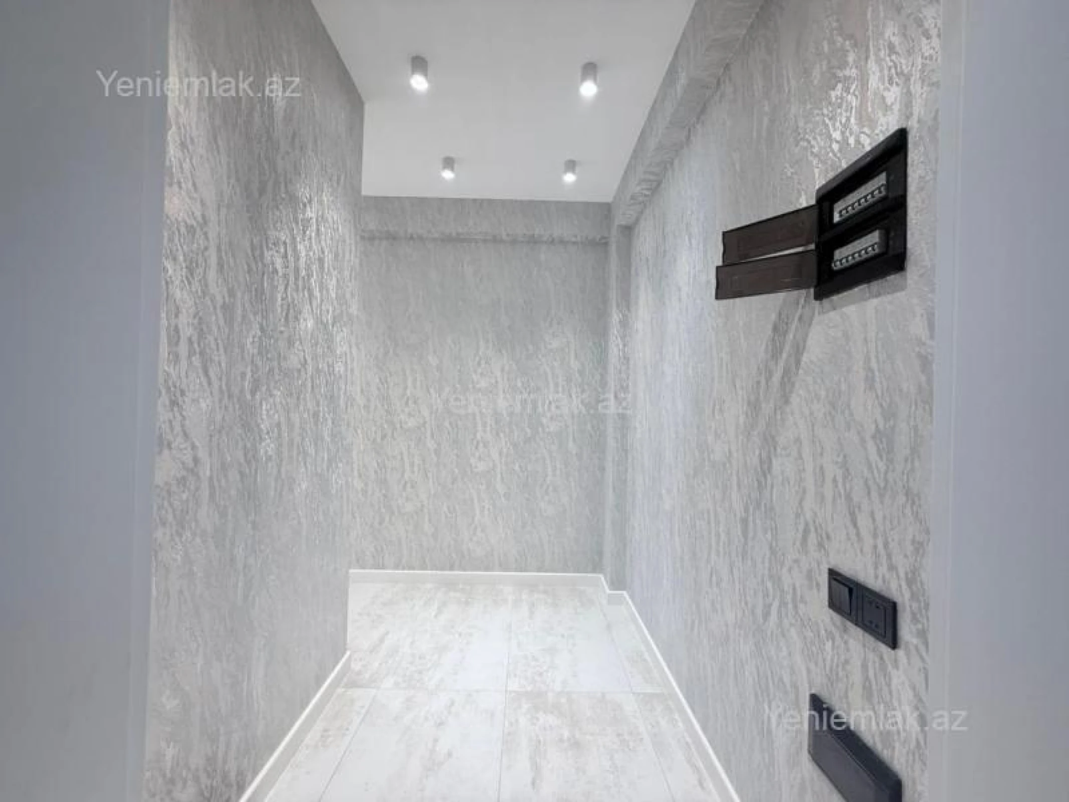 Satılır 3 otaqlı yeni tikili 100 m²