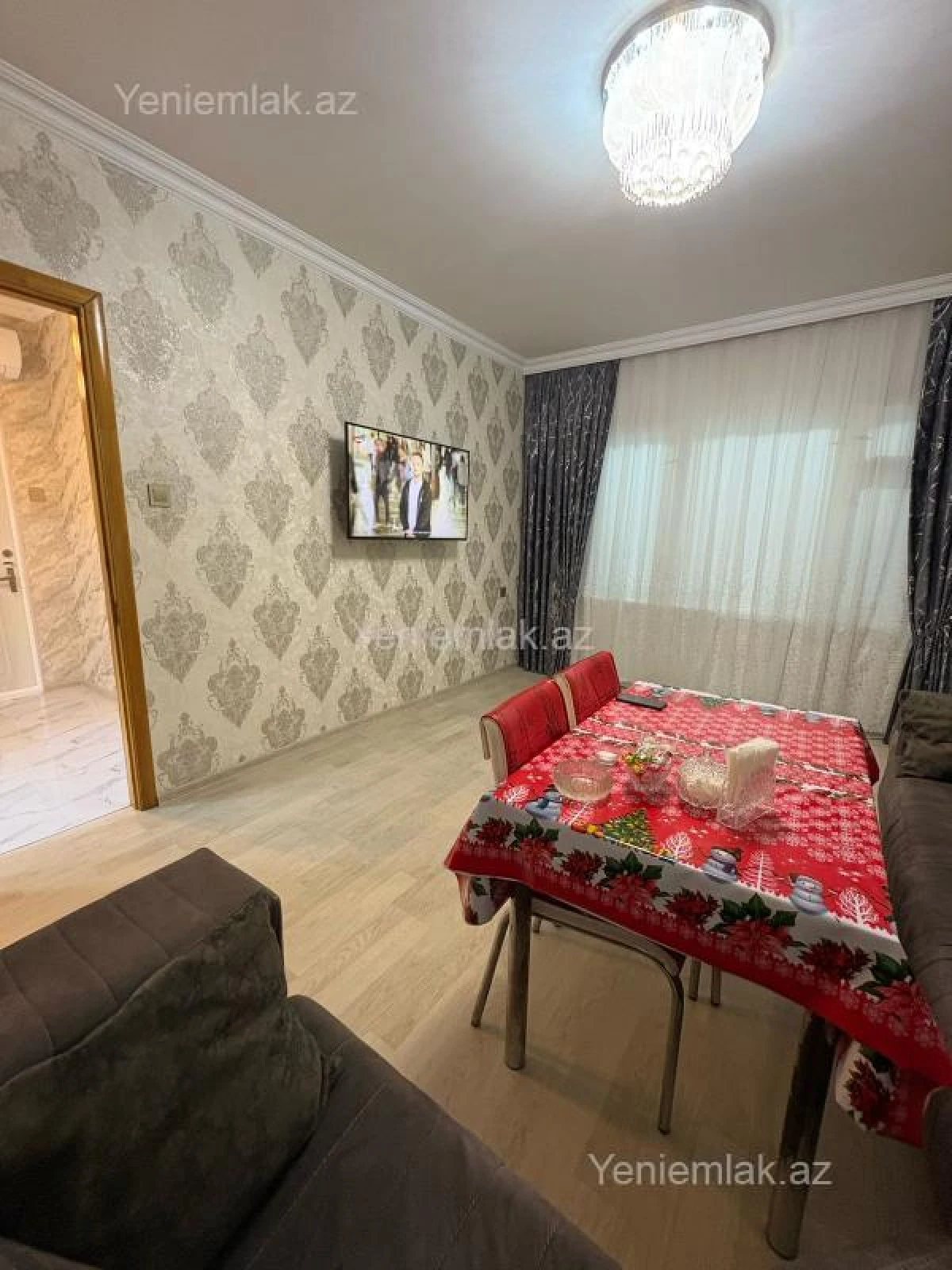 Satılır 2 otaqlı köhnə tikili 60 m²