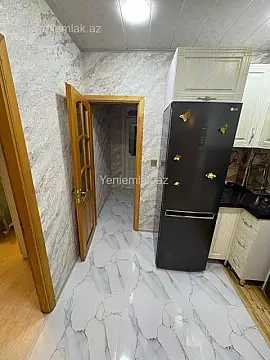 Satılır 2 otaqlı köhnə tikili 60 m²