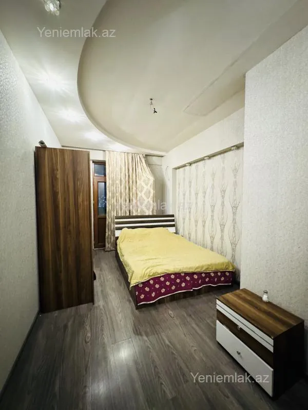 Satılır 2 otaqlı yeni tikili 65 m²