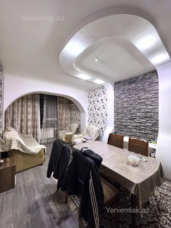 Satılır 2 otaqlı yeni tikili 65 m²