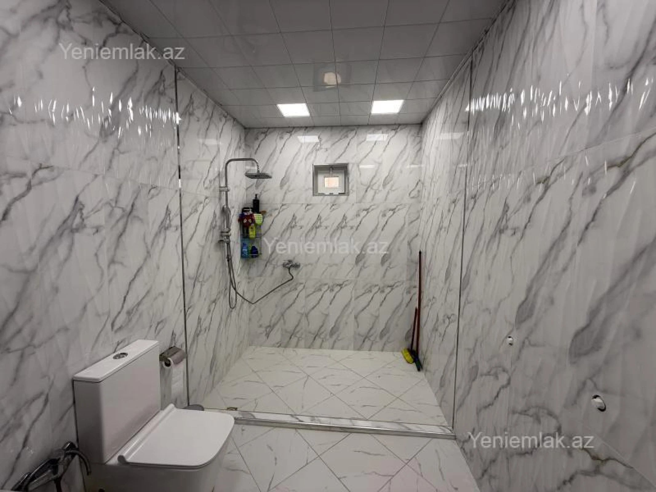 Satılır 4 otaqlı həyət evi 160 m²